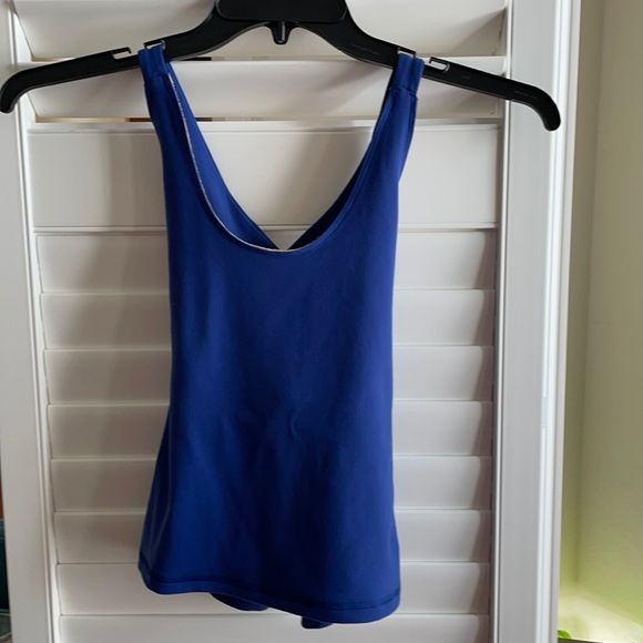 lululemon athletica Tops - Lulu lemon cross back tank